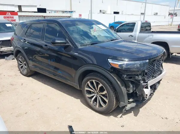 1FMSK7KH7NGB05501 2022 FORD EXPLORER - Image 1