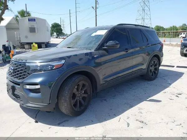 1FMSK7KH7PGB53387 2023 FORD EXPLORER - Image 2