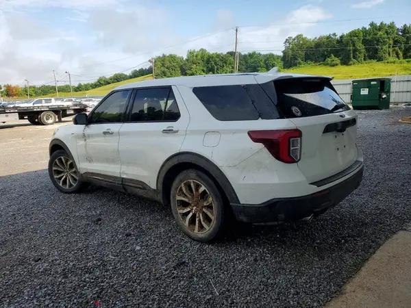 1FMSK7KH9NGA08848 2022 FORD EXPLORER - Image 2