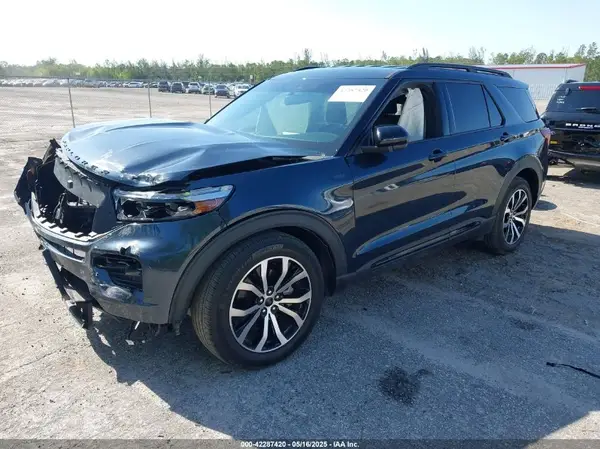 1FMSK7KH9NGB68860 2022 FORD EXPLORER - Image 2