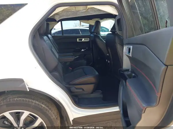 1FMSK7KH9RGA01260 2024 FORD EXPLORER - Image 8