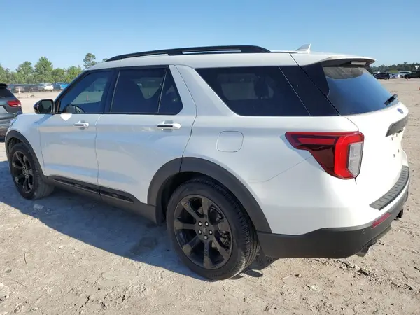 1FMSK7KHXRGA40780 2024 FORD EXPLORER - Image 2