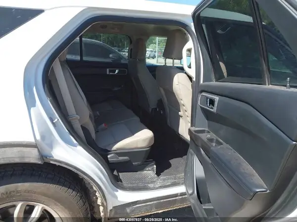 1FMSK8BB1MGB21306 2021 FORD EXPLORER - Image 8