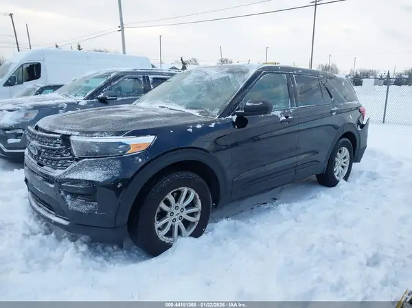 1FMSK8BB2MGC19440 2021 FORD EXPLORER - Image 2