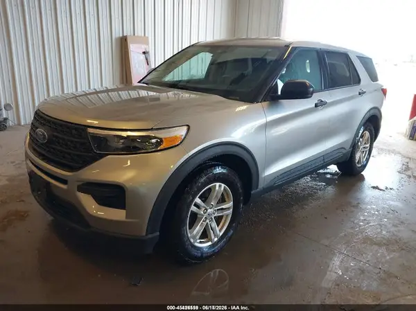 1FMSK8BB3NGA27784 2022 FORD EXPLORER - Image 2