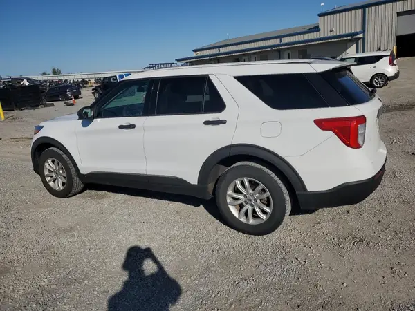 1FMSK8BB8MGB46302 2021 FORD EXPLORER - Image 2