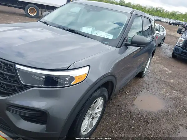 1FMSK8BB8MGC05915 2021 FORD EXPLORER - Image 2