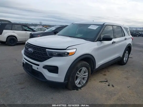 1FMSK8BB8NGA06672 2022 FORD EXPLORER - Image 2
