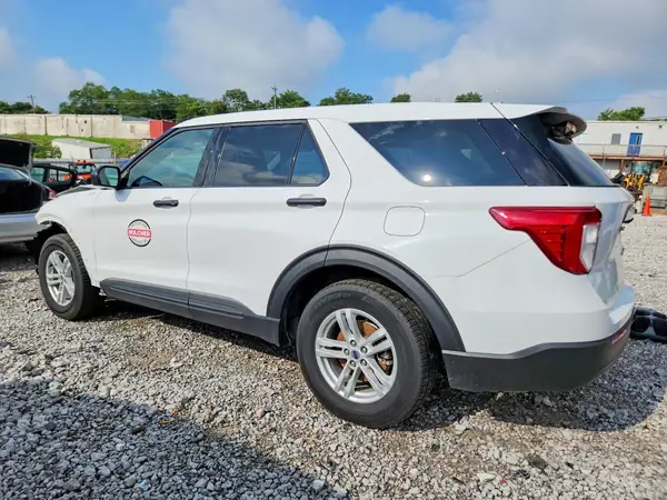 1FMSK8BH0RGA21838 2024 FORD EXPLORER - Image 2
