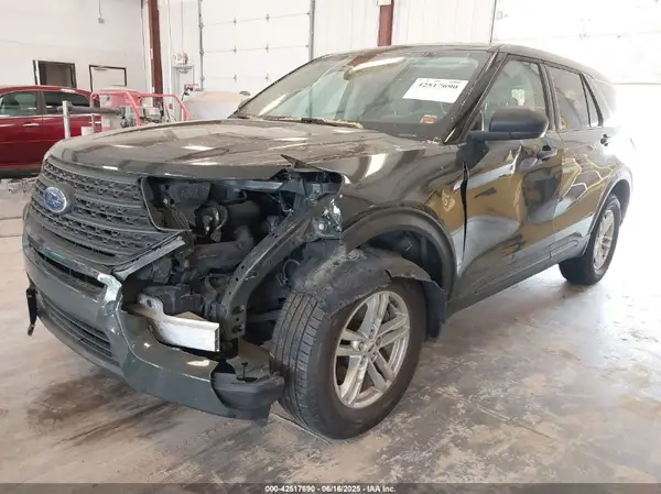 1FMSK8BH1NGA24287 2022 FORD EXPLORER - Image 2