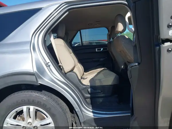 1FMSK8BH1NGB31663 2022 FORD EXPLORER - Image 8