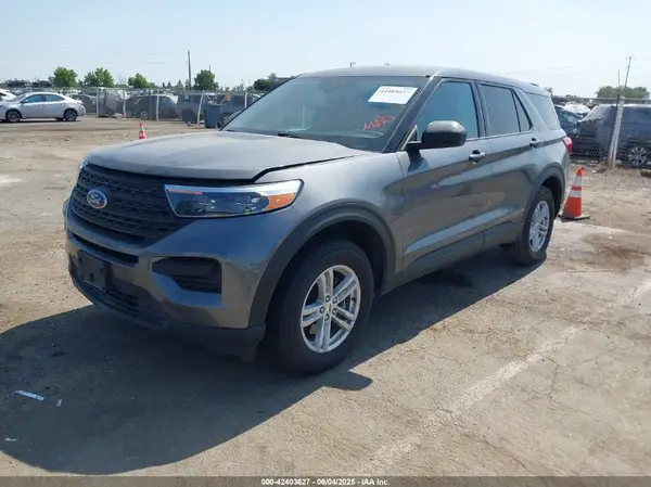 1FMSK8BH2NGA60358 2022 FORD EXPLORER - Image 2