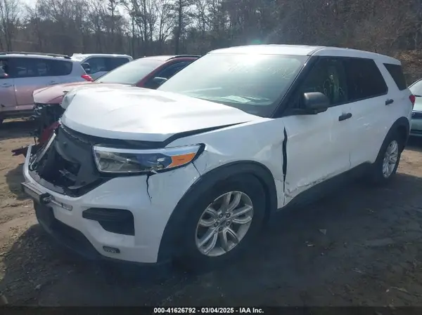 1FMSK8BH4MGA43978 2021 FORD EXPLORER - Image 2