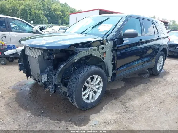 1FMSK8BH7MGA92673 2021 FORD EXPLORER - Image 2