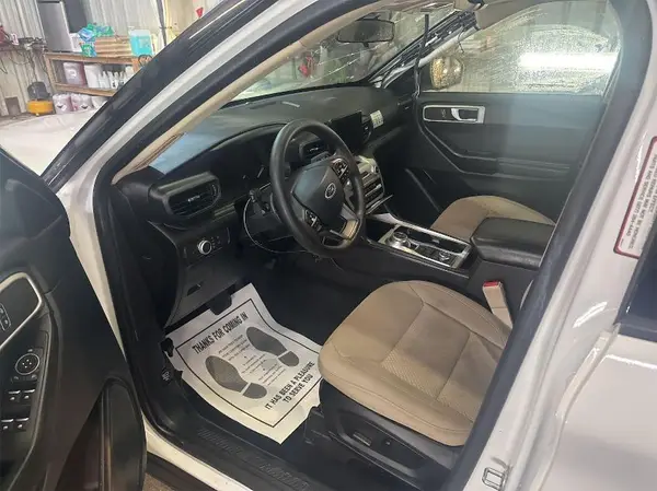 1FMSK8BH7MGC22662 2021 FORD EXPLORER - Image 2