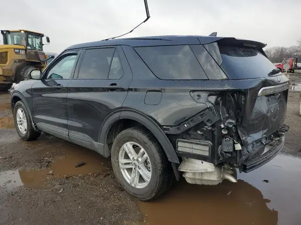 1FMSK8BH7NGB79670 2022 FORD EXPLORER - Image 2