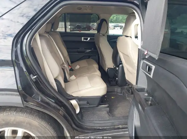 1FMSK8BH8MGA91824 2021 FORD EXPLORER - Image 8