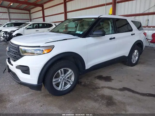 1FMSK8BH9PGA42524 2023 FORD EXPLORER - Image 2