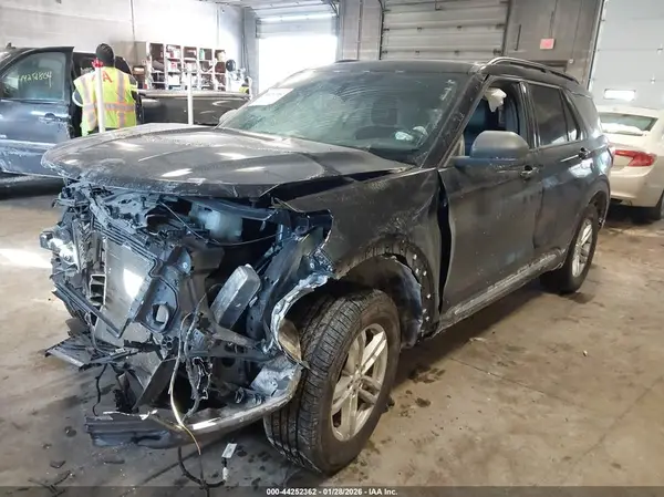 1FMSK8DH0LGB90956 2020 FORD EXPLORER - Image 2