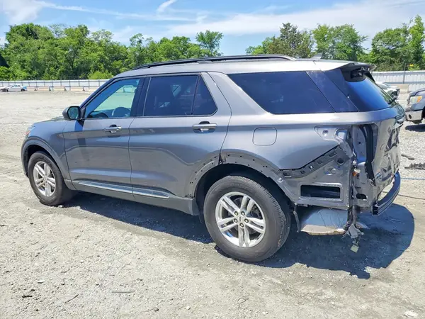 1FMSK8DH0MGA00980 2021 FORD EXPLORER - Image 2