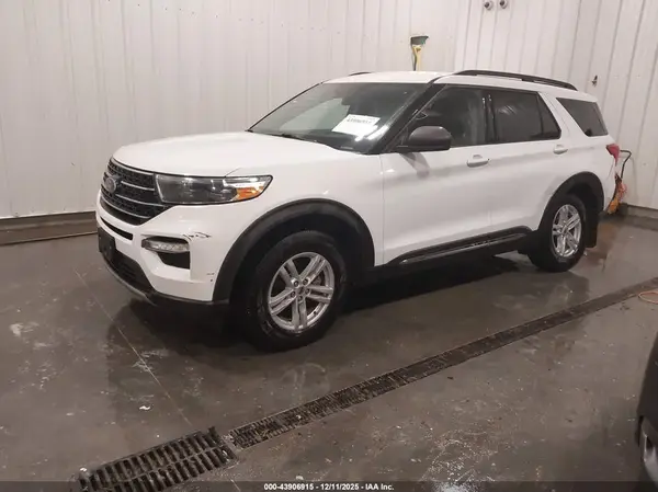 1FMSK8DH0MGA10313 2021 FORD EXPLORER - Image 2