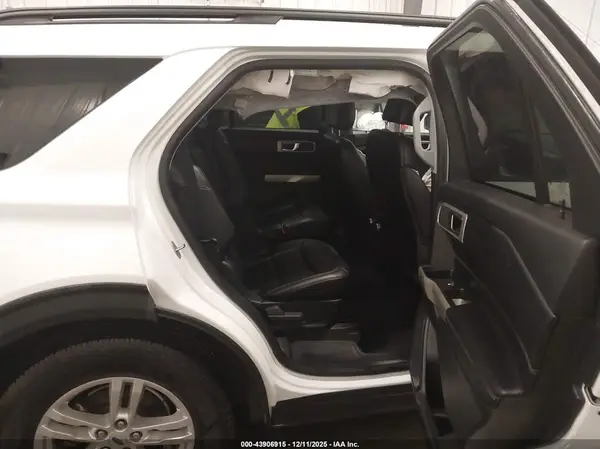 1FMSK8DH0MGA10313 2021 FORD EXPLORER - Image 8