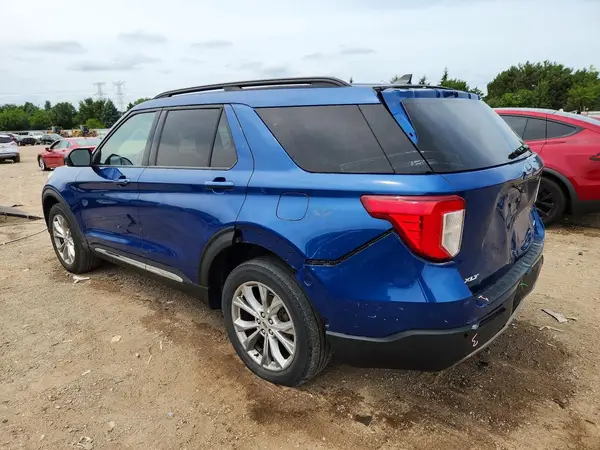 1FMSK8DH0MGA22946 2021 FORD EXPLORER - Image 2