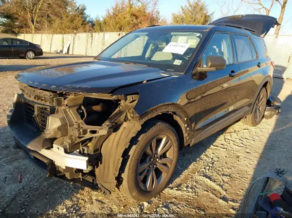 1FMSK8DH0MGA67062 2021 FORD EXPLORER - Image 2