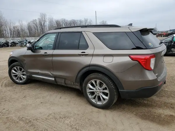 1FMSK8DH0MGA70317 2021 FORD EXPLORER - Image 2