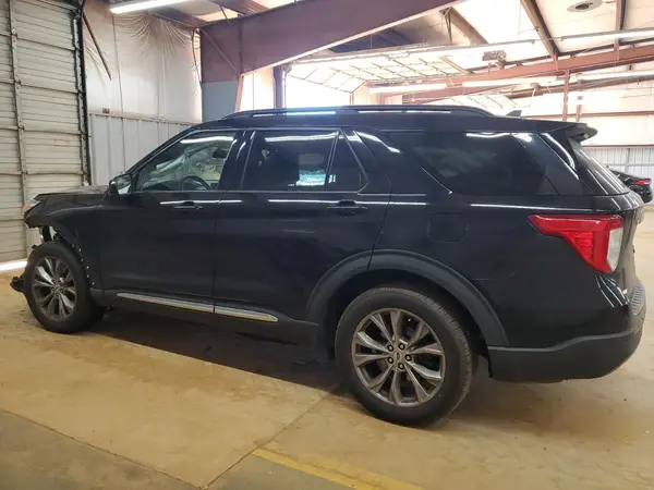 1FMSK8DH0MGB38387 2021 FORD EXPLORER - Image 2