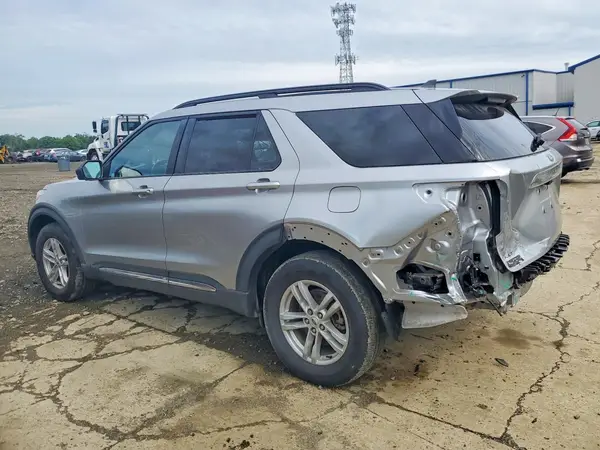 1FMSK8DH0MGB66609 2021 FORD EXPLORER - Image 2