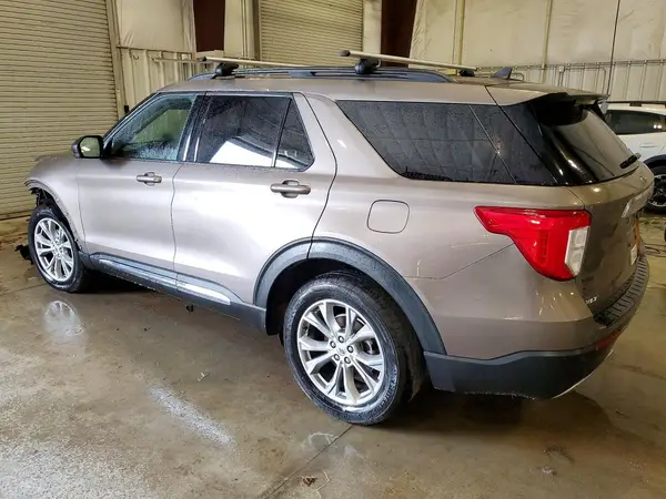 1FMSK8DH0MGB93941 2021 FORD EXPLORER - Image 2