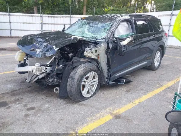 1FMSK8DH0MGC11385 2021 FORD EXPLORER - Image 2