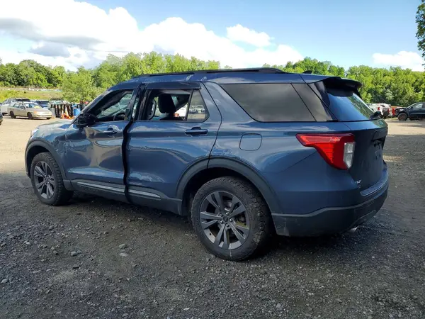 1FMSK8DH0MGC29272 2021 FORD EXPLORER - Image 2