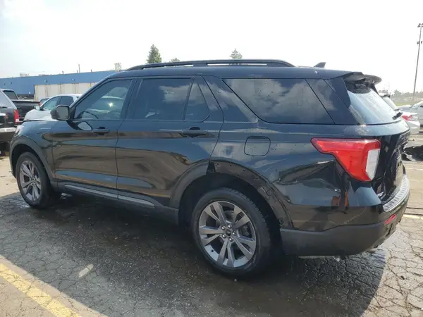 1FMSK8DH0MGC44693 2021 FORD EXPLORER - Image 2