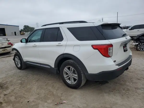 1FMSK8DH0NGA20776 2022 FORD EXPLORER - Image 2
