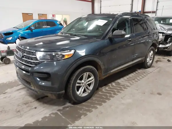 1FMSK8DH0NGA24987 2022 FORD EXPLORER - Image 2