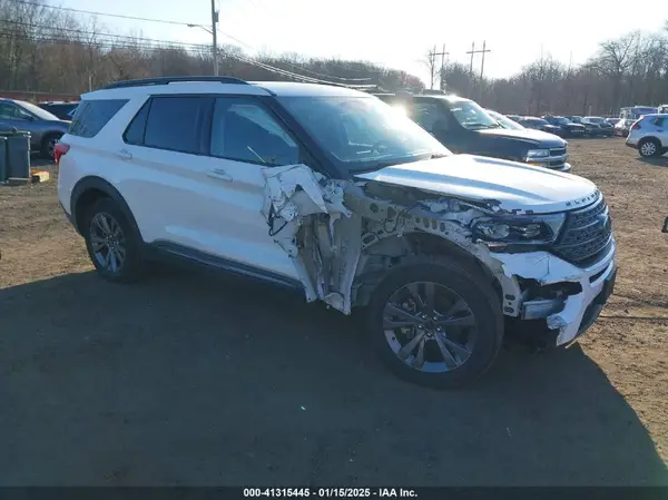 1FMSK8DH0NGA45340 2022 FORD EXPLORER - Image 1