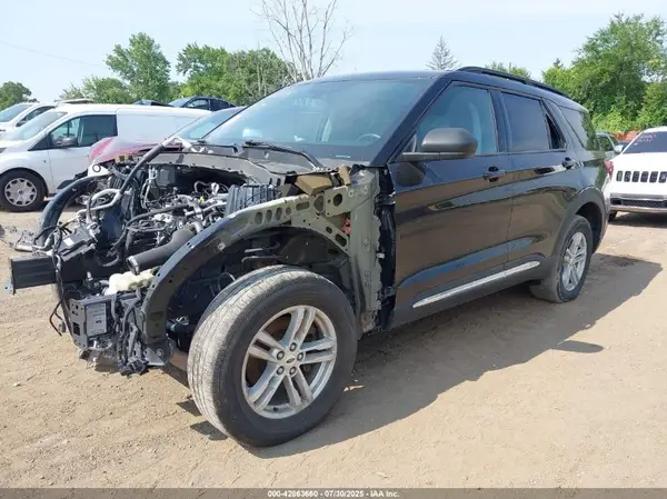 1FMSK8DH0NGA56595 2022 FORD EXPLORER - Image 2