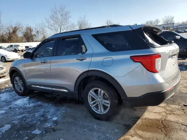 1FMSK8DH0NGA58427 2022 FORD EXPLORER - Image 2