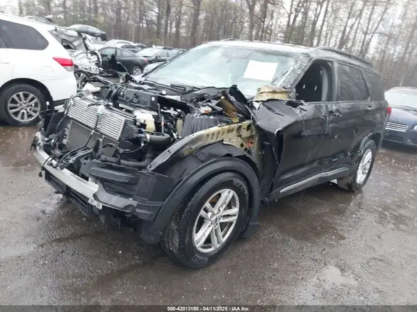 1FMSK8DH0NGA75888 2022 FORD EXPLORER - Image 2