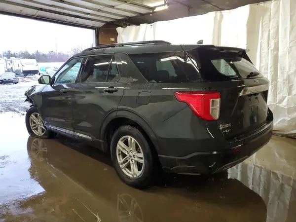 1FMSK8DH0NGA82453 2022 FORD EXPLORER - Image 2