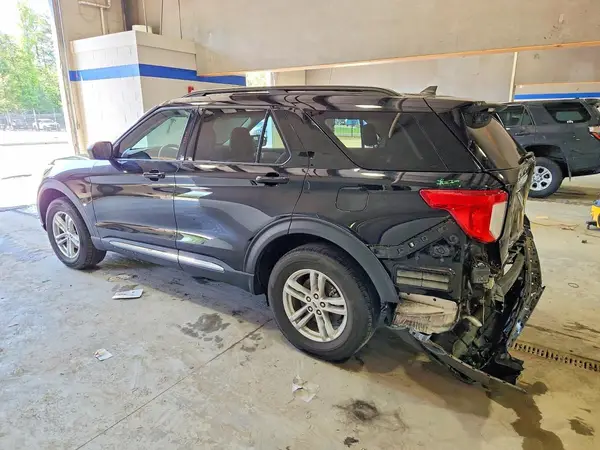1FMSK8DH0NGB12843 2022 FORD EXPLORER - Image 2