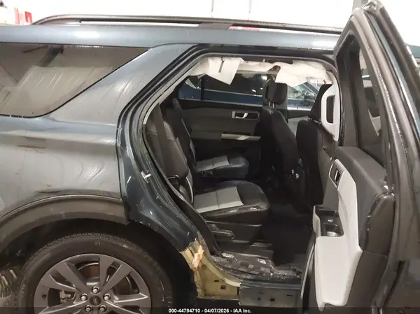 1FMSK8DH0NGB24832 2022 FORD EXPLORER - Image 8