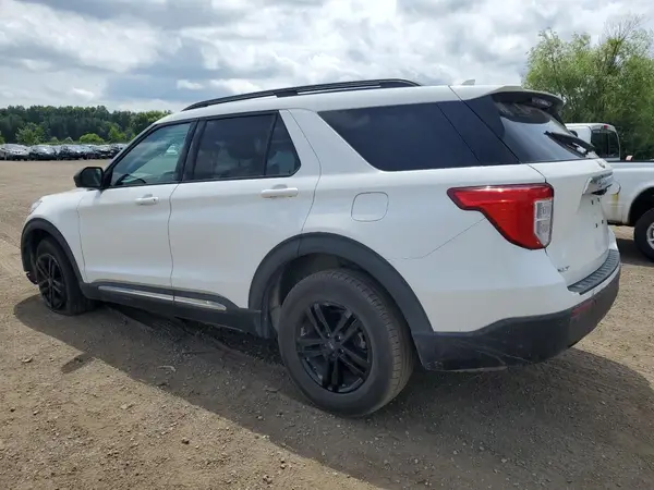 1FMSK8DH0NGB27049 2022 FORD EXPLORER - Image 2