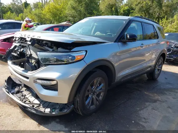 1FMSK8DH0NGB41727 2022 FORD EXPLORER - Image 2
