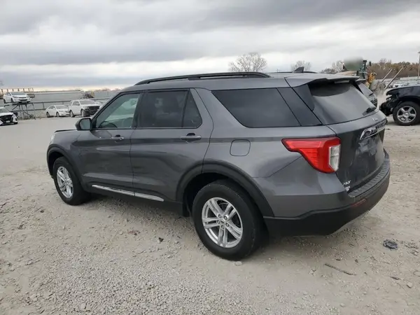 1FMSK8DH0NGB53697 2022 FORD EXPLORER - Image 2