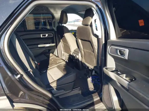 1FMSK8DH0NGB61377 2022 FORD EXPLORER - Image 8