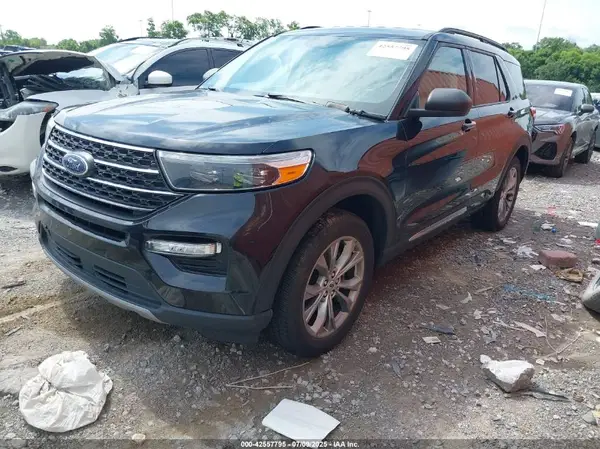1FMSK8DH0NGC02932 2022 FORD EXPLORER - Image 2