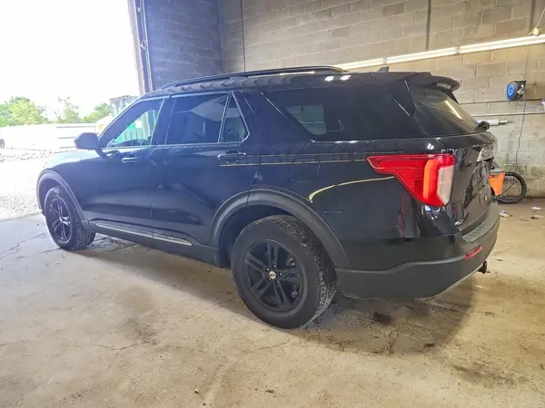 1FMSK8DH0NGC04700 2022 FORD EXPLORER - Image 2